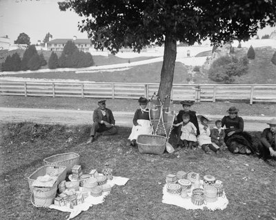 Indischer Korbmarkt, Mackinac, ca. 1905 von Detroit Publishing Co.